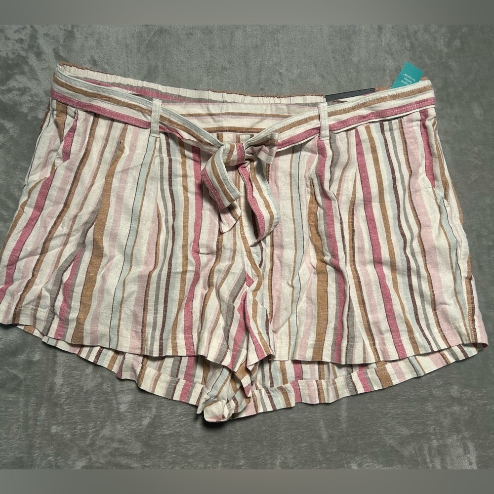 Maurice’s Linen Blend High Rise Shorts Women’s 2X Tie Waist Stripe Pink